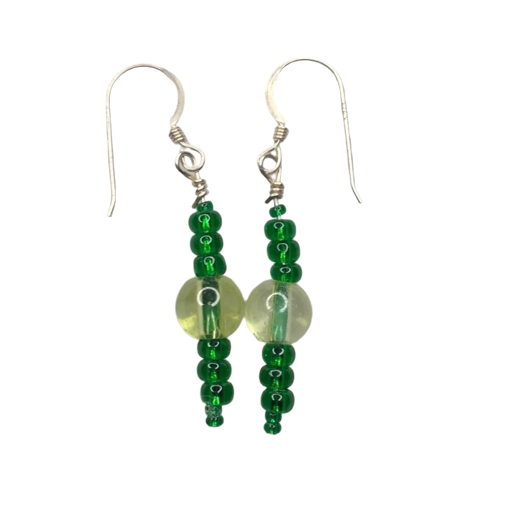 🍭6/$30 St Patrick’s Day Beaded Drop Earrings